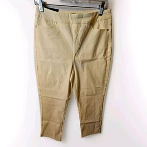 Mario Serrani Women's Yellow and White Comfort Capris Size M NWT made in Italy